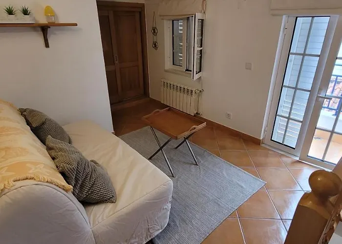 Seaside Gem, 3 Ensuites, & Town Centre شقة نازاريه